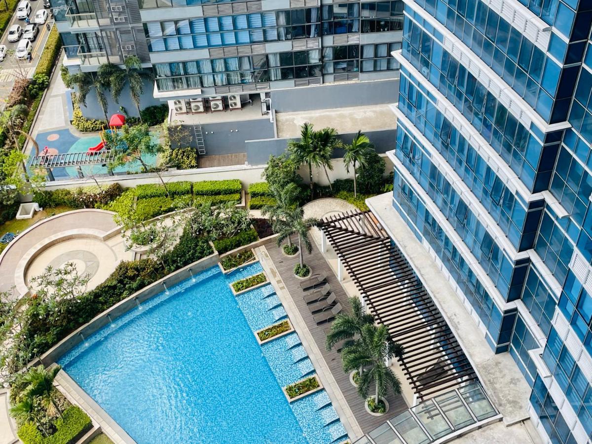 تاغويغ Uptown Parksuites Bgc المظهر الخارجي الصورة