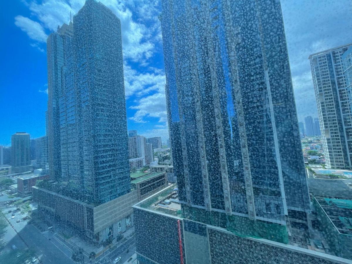 تاغويغ Uptown Parksuites Bgc المظهر الخارجي الصورة