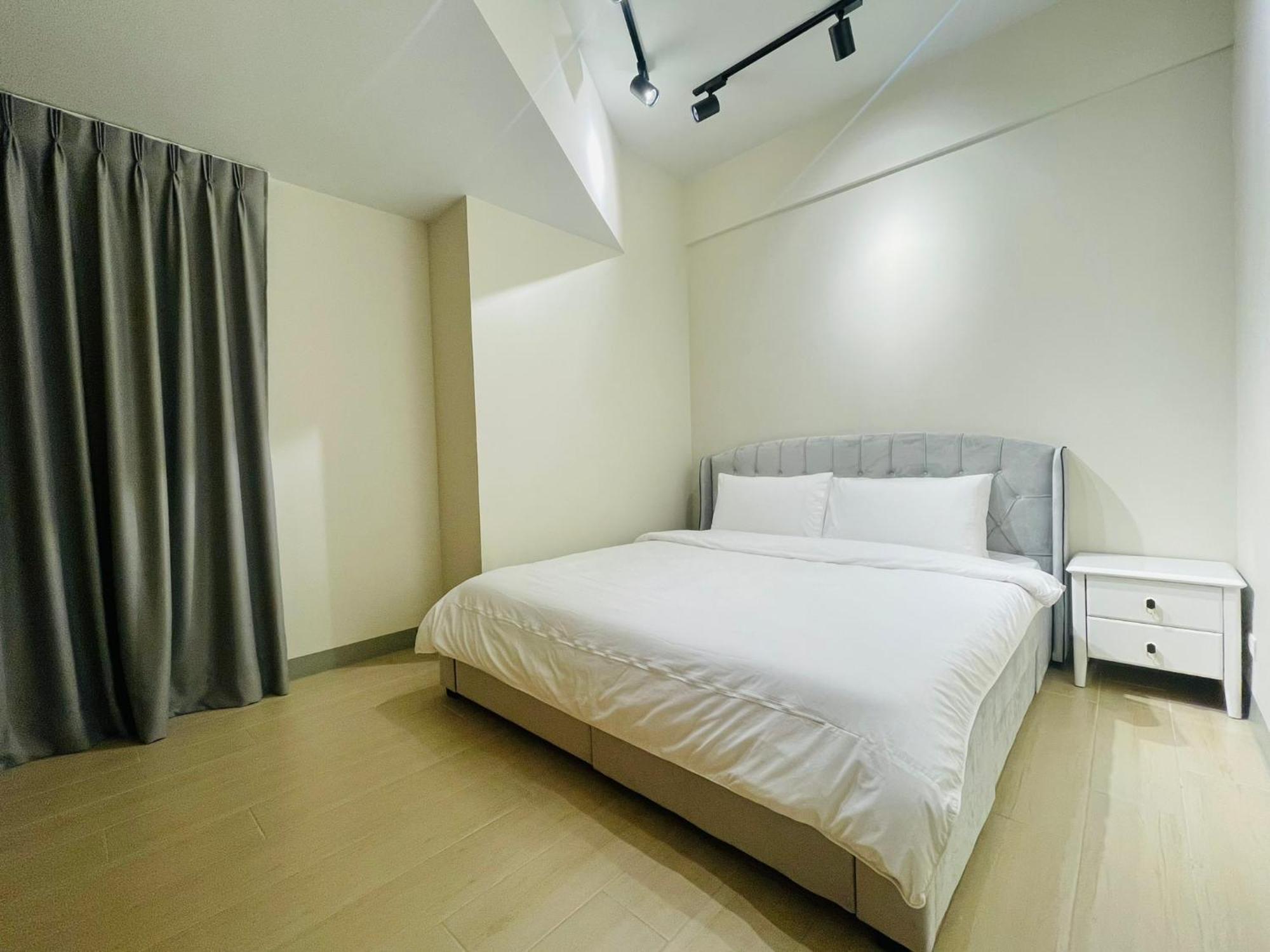 تاغويغ Uptown Parksuites Bgc المظهر الخارجي الصورة