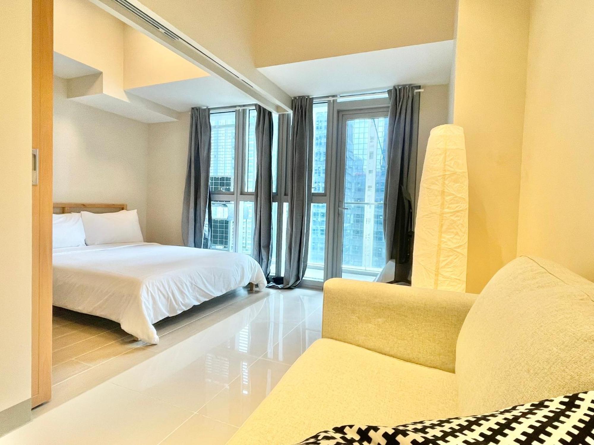 تاغويغ Uptown Parksuites Bgc المظهر الخارجي الصورة