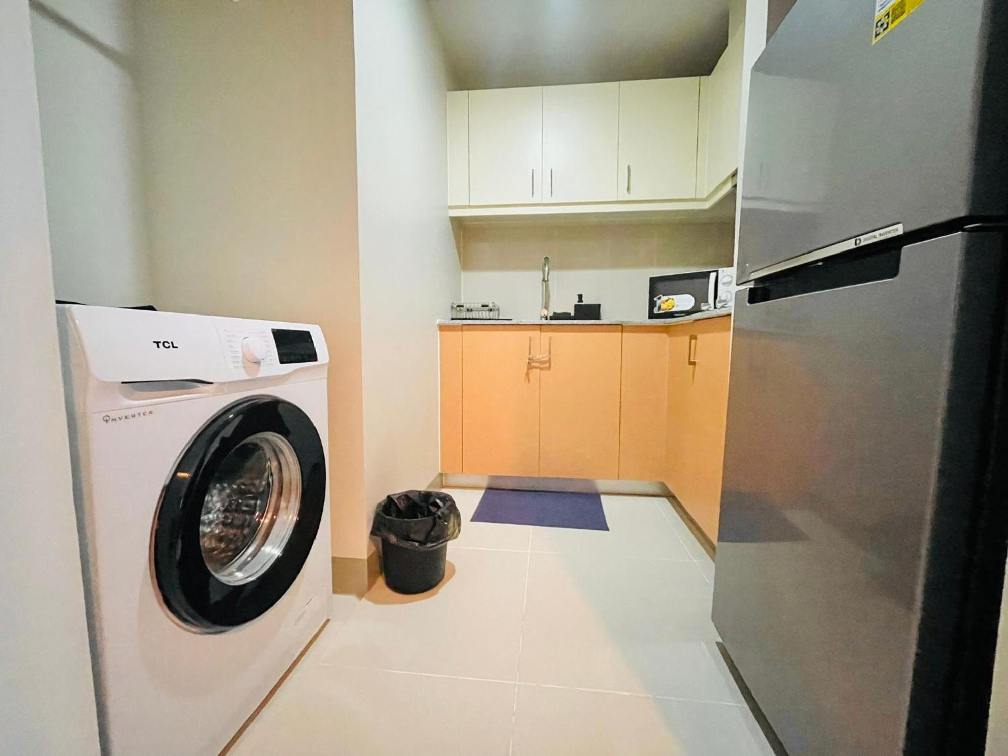 تاغويغ Uptown Parksuites Bgc المظهر الخارجي الصورة